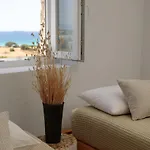 Phoenicia Naxos Aparthotel