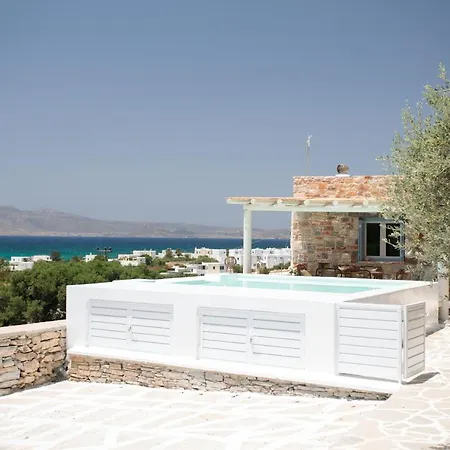 Phoenicia Naxos Aparthotel