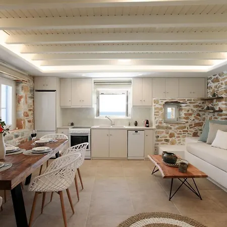 Phoenicia Naxos Kastrákion