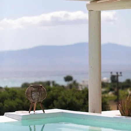 Phoenicia Naxos * Kastrákion