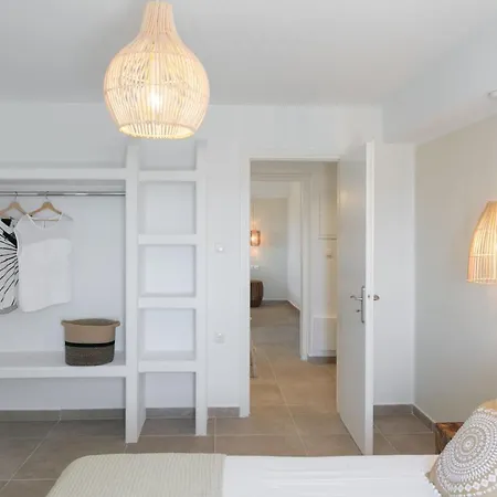 Phoenicia Naxos Kastrákion