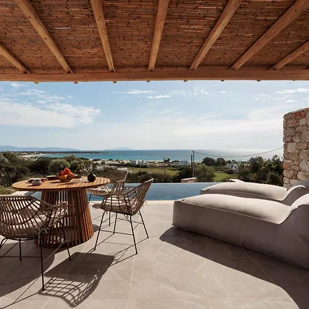 Phoenicia Naxos Aparthotel *