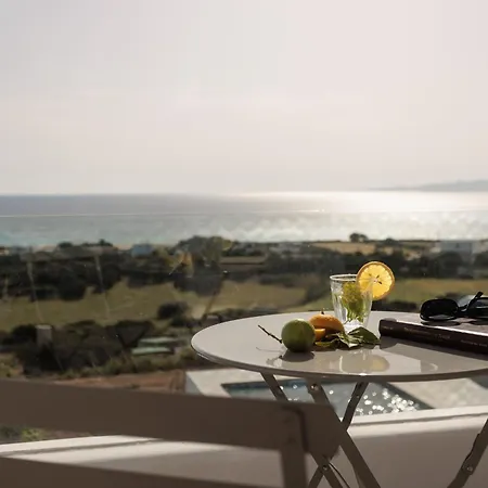 Phoenicia Naxos *