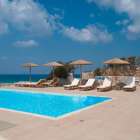 Phoenicia Naxos * Kastrákion