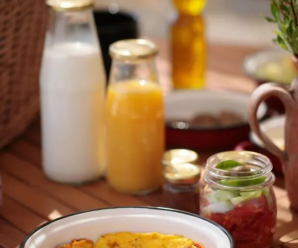 Phoenicia Naxos Apartmanhotel *