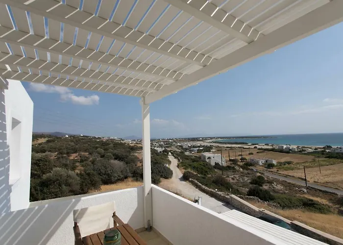 Phoenicia Naxos * Kastrákion