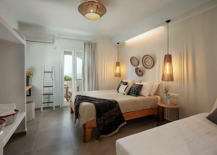 Phoenicia Naxos Apartmanhotel